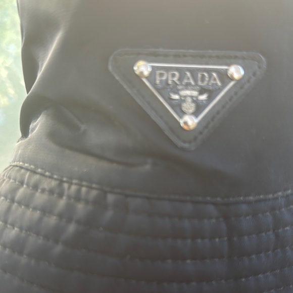 Classic Black Bucket Hat - Picture 3 of 3